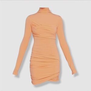 Off White Elegant Peach Long Sleeve Dress